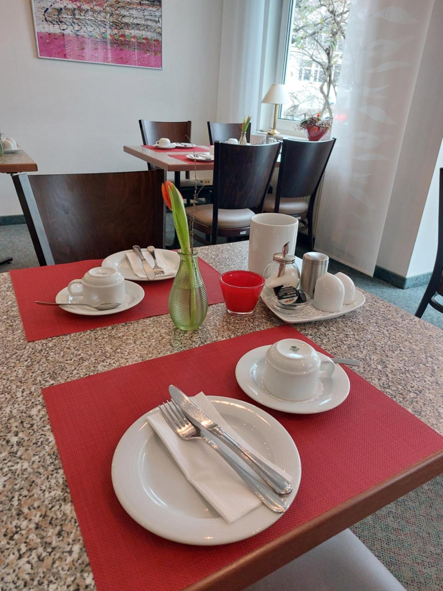 Hotel Zimmermann Filderstadt Ngoại thất bức ảnh