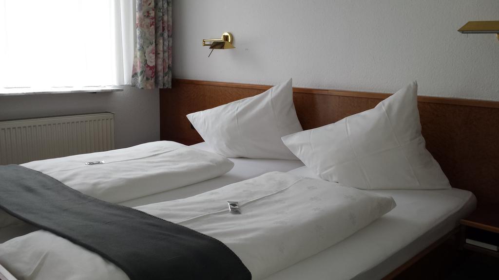 Hotel Zimmermann Filderstadt Ngoại thất bức ảnh